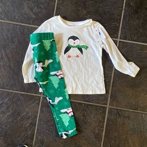 Crown & Ivy winter set NWT